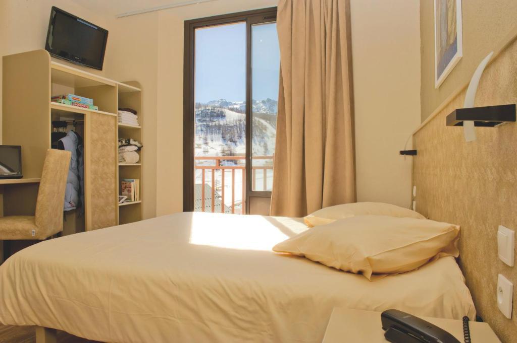 Vtf Le Grand Hotel モンジェネヴル 部屋 写真